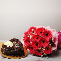 Heart Cake & Roses – Cake & Flower Bouquet Deal